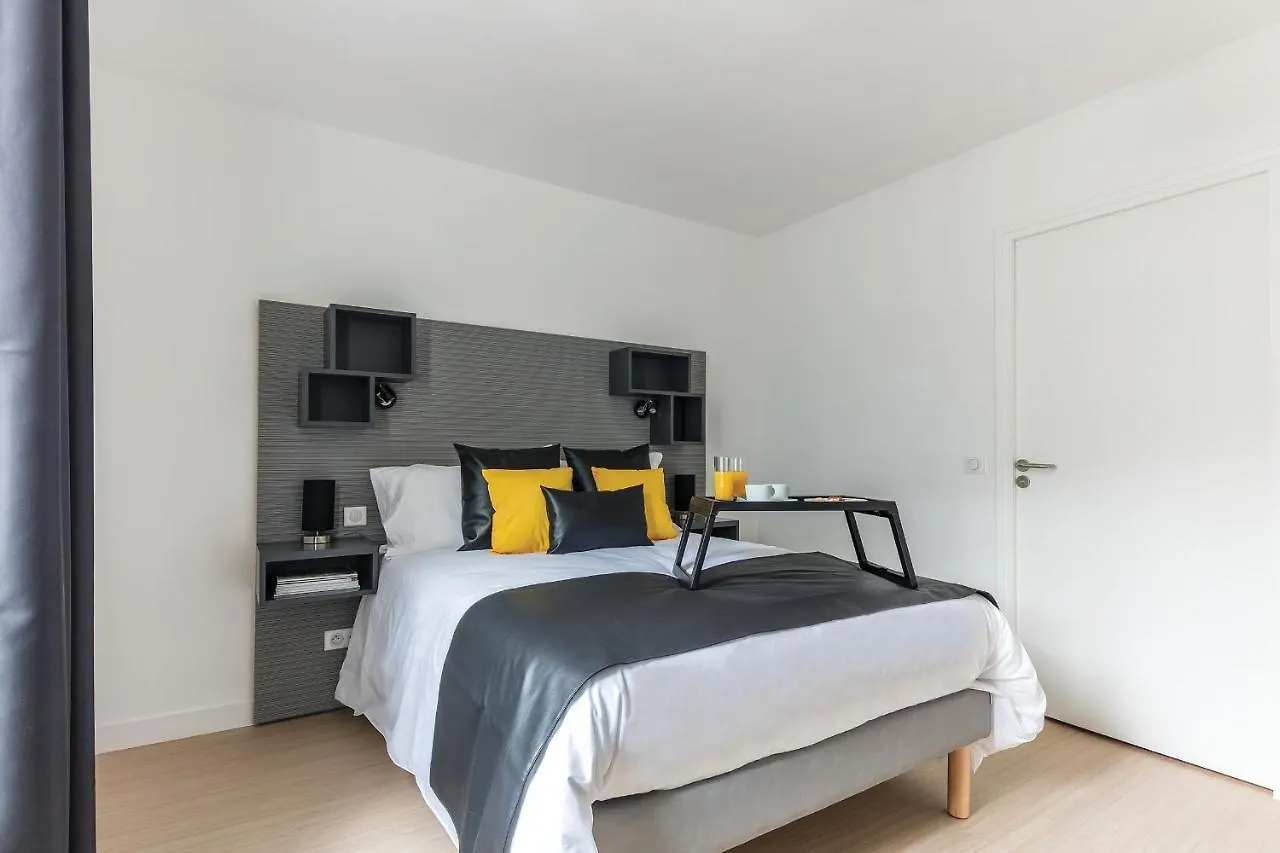 Hotel apartamentowy Palais Etoile *