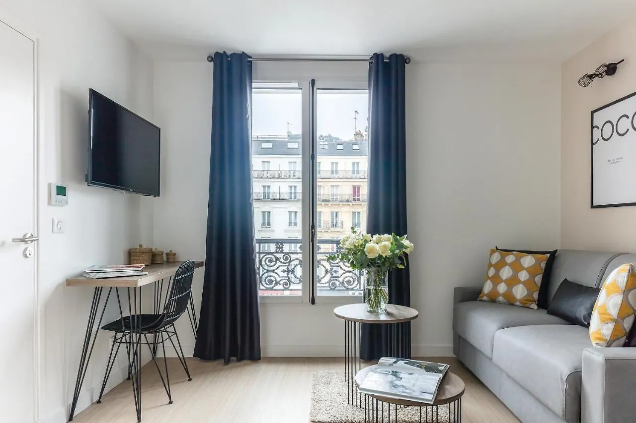 Hotel apartamentowy Palais Etoile *